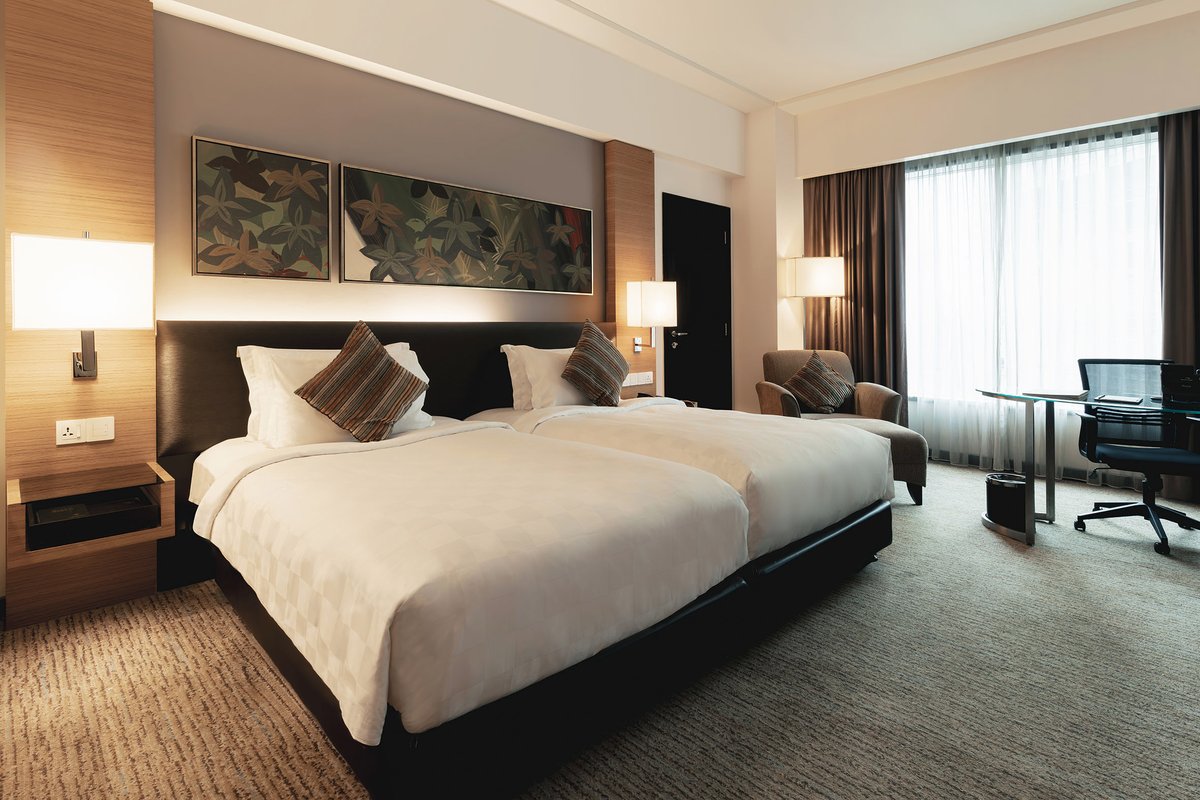 Impiana_KLCC_98 (R) (LOW-RES)